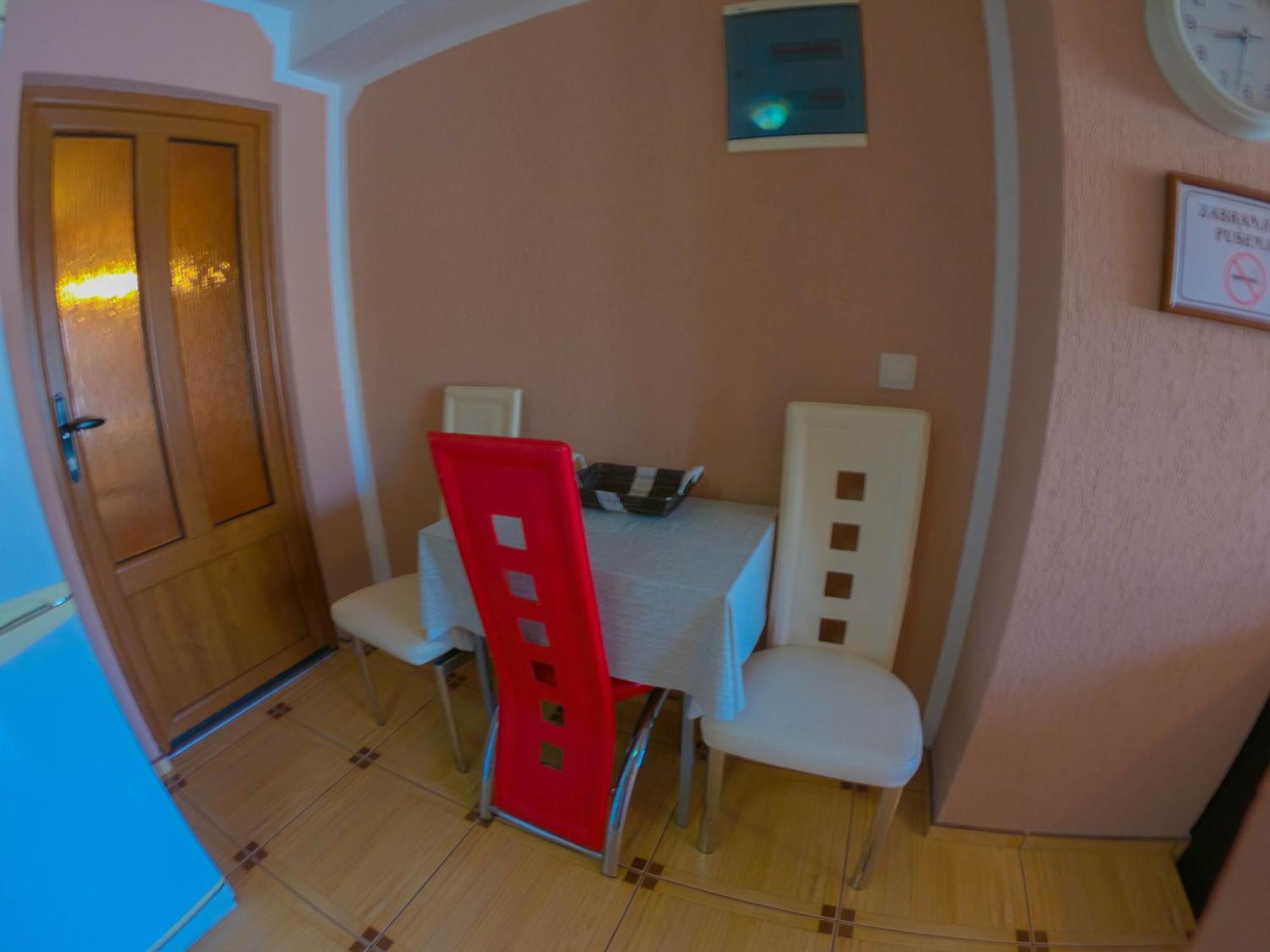 Porto Del Sole Apartments Tivat Bagian luar foto